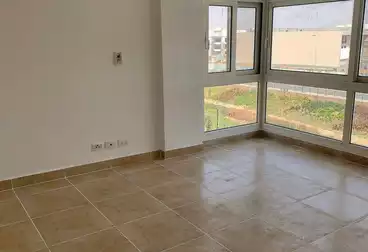 Apartments For rent - 3 rooms - floor 5