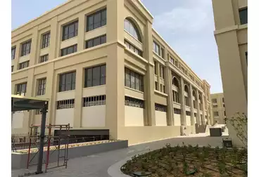 إداري للإيجار - 4 غرف - بالدور 2