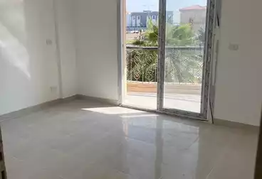 Apartments For sale - 3 rooms - floor 4