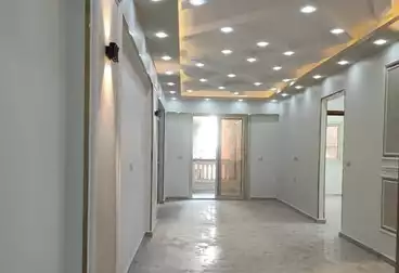 Apartments For sale - 3 rooms - floor 8