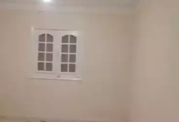 Apartments For sale - 3 rooms - floor 1