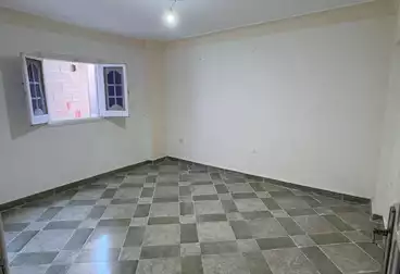 Apartments For sale - 2 rooms - floor 5