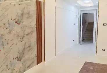 undefined undefined - 2 rooms - floor 2