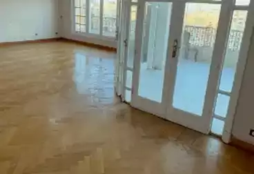 Full Floor For sale - 5 rooms - floor 10