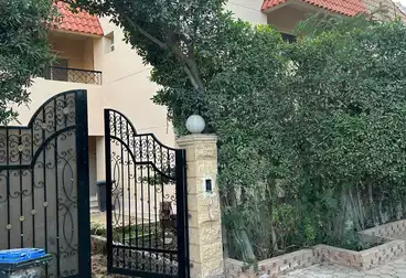 Villas For sale - 4 rooms