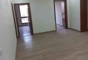 Apartments For sale - 4 rooms - floor 9