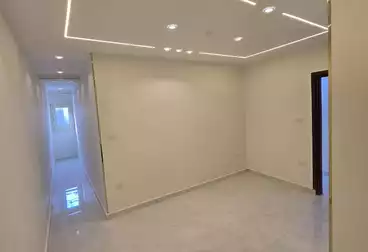 Apartments For sale - 3 rooms - floor 4