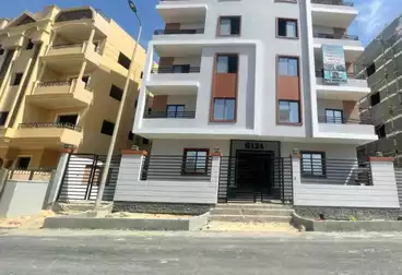 Apartments For sale - 3 rooms - floor 2