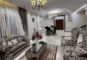Twin House For sale - 7 rooms