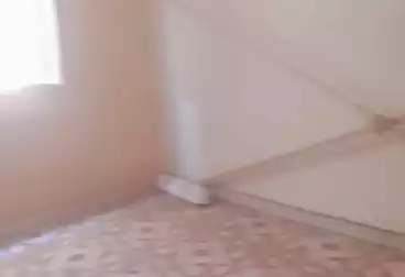 Apartments For sale - 3 rooms - floor 8