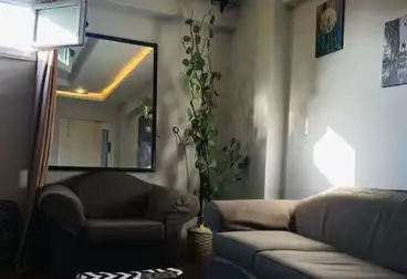 Furnished Apartment For sale - 2 rooms - floor 5