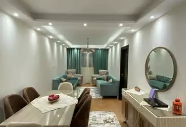 Apartments For sale - 2 rooms - floor 7