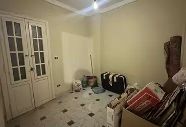 Apartments For sale - 3 rooms - floor 4