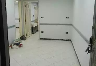 undefined undefined - 2 rooms - floor 3