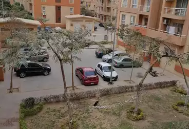 Apartment with Garden For sale - 4 rooms - floor 0