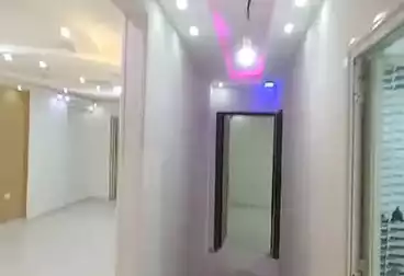 Apartments For sale - 3 rooms - floor 8
