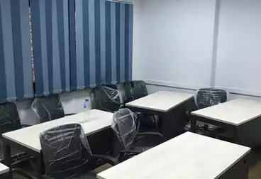 Administrative For rent - 4 rooms - floor 2