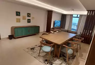 Apartments For rent - 3 rooms - floor 4