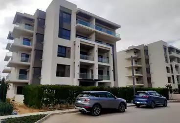 Apartments For sale - 3 rooms - floor 1
