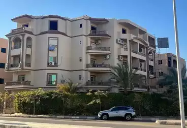 Apartments For sale - 3 rooms - floor 4
