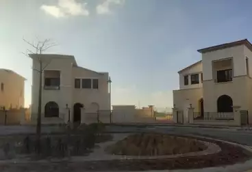 Separate Villa For rent - 5 rooms