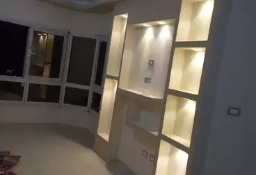 Apartments For sale - 2 rooms - floor 4