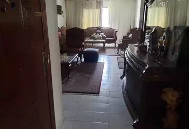 Apartments For sale - 3 rooms - floor 4
