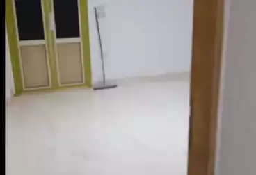 Apartments For sale - 3 rooms - floor 12