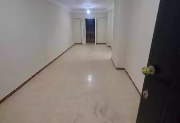 Apartments For sale - 2 rooms - floor 1