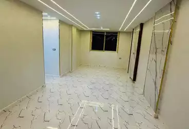 Apartments For sale - 3 rooms - floor 1