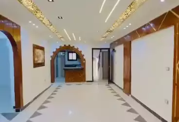 شقق للبيع - 3 غرف - بالدور 2