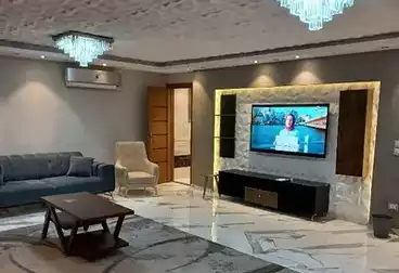 Furnished Apartment For rent - 3 rooms - floor 5
