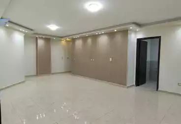شقق للبيع - 2 غرف - بالدور 8