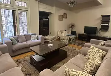Apartments For sale - 2 rooms - floor 1