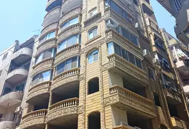 شقق للبيع - بالدور 7