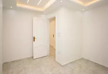 عقارات للبيع - 2 غرف - بالدور 4