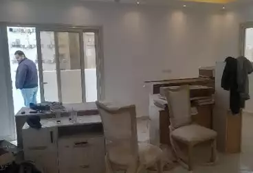 إداري للإيجار