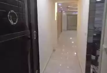 Apartments For sale - 3 rooms - floor 8