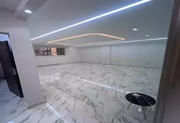 undefined undefined - 2 rooms - floor 2