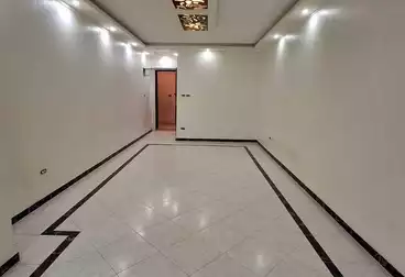 Apartments For sale - 1 rooms - floor 2