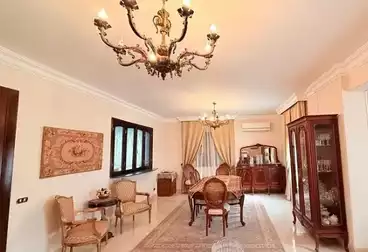 Villas For sale - 9 rooms