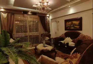 Furnished Apartment For sale - 3 rooms - floor 4