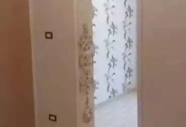 عقارات للبيع - 2 غرف - بالدور 1