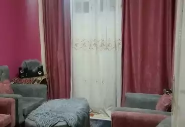 منزل / بيت للبيع - 6 غرف