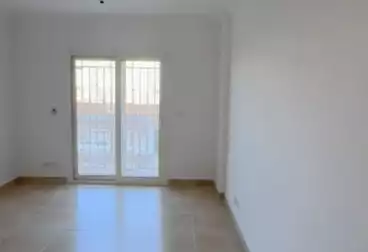 Apartment with Garden For sale - 2 rooms - floor 0