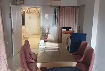 undefined undefined - 2 rooms - floor 8