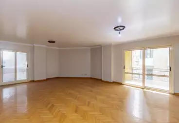 Apartments For rent - 3 rooms - floor 4