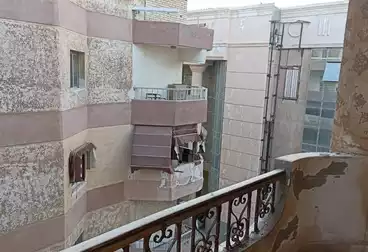 Furnished Apartment For sale - 2 rooms - floor 4