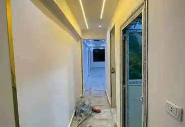 undefined undefined - 2 rooms - floor 5