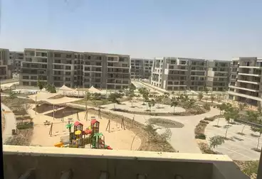 Apartments For sale - 3 rooms - floor 4